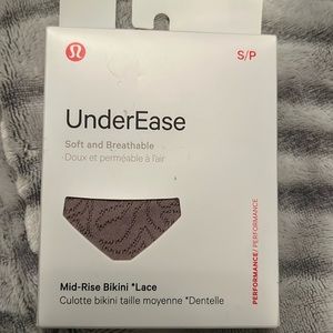 NIB lululemon size s underwear